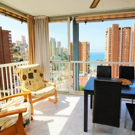 Appartement Albatros 11-5 *